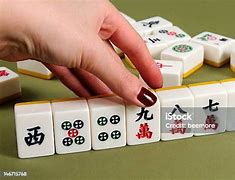 Foto Orang Main Mahjong